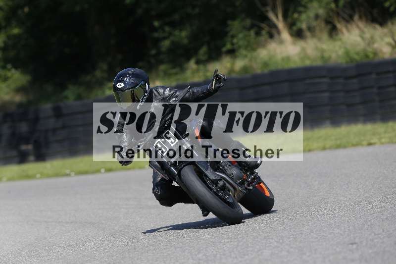 /44 09.08.2025 Plüss Moto Sport ADR/Einsteiger/99